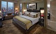 luksuzni hotel prestižne hotelske verige se nahaja v bližini Columbus Circle, v neposredni bližini Centralnega parka, v zgornjih nadstropjih Time Werner Centra.
