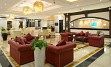 Mestni hotel je priljubljen zaradi atraktivne lege v Burj Dubaju.