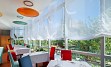Hotel je del priznane hotelske verige in se ponaša s kakovostno ponudbo in prijetno atmosfero.