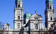 Z ladjo se bomo popeljali po čudoviti Donavi in si na poti ogledali še regensburg, Walhallo, Deggendorf in Passau.