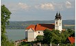 Predali se bomo čarom Blatnega jezera in si privoščili kaplico rujnega madžarskega vina.