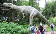 Ogledali si bomo več kot 60 dinozavrov, se posladkali v čokoladnici in poskusili več kot 150 različnih okusov čokolade in dan zaključili z zabavo na Stubenbergsee.