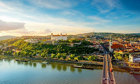 BRATISLAVA * GRADIŠČANSKO
