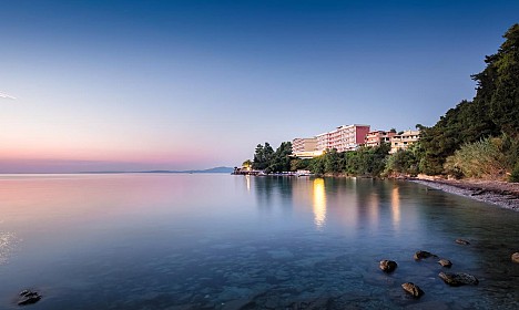 12.7.-26.8.2022 | 7x nočitev z zajtrkom | odhod iz Ljubljane | OD 729,00 €/OS.