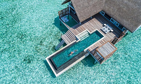FOUR SEASONS RESORT MALDIVES at LANDAA GIRAAVARU