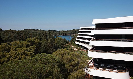 DESIGN HOTEL LONE
